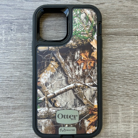 Other - iPhone 12/12 Pro Otterbox Camo